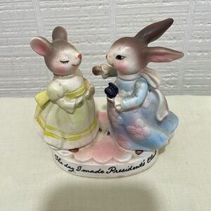 Precious Moments Presidents Club Member Figurine